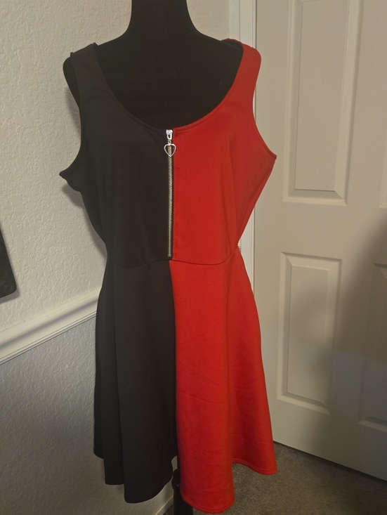 Hot Topic Dresses & Skirts - Hot Topic Black & Red One-Shoulder Zip-Front Dress
